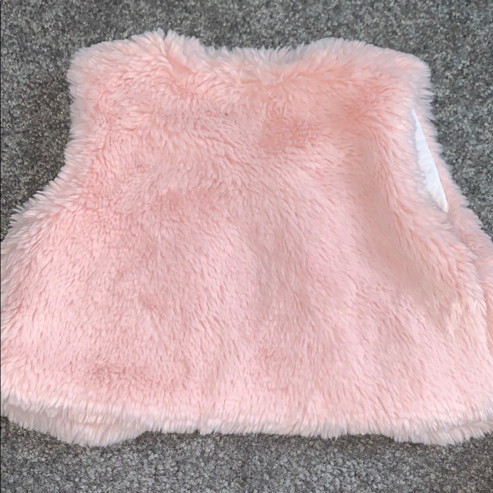 Paz Rodriguez Faux Fur Vest 9 Months - Picture 3 of 3